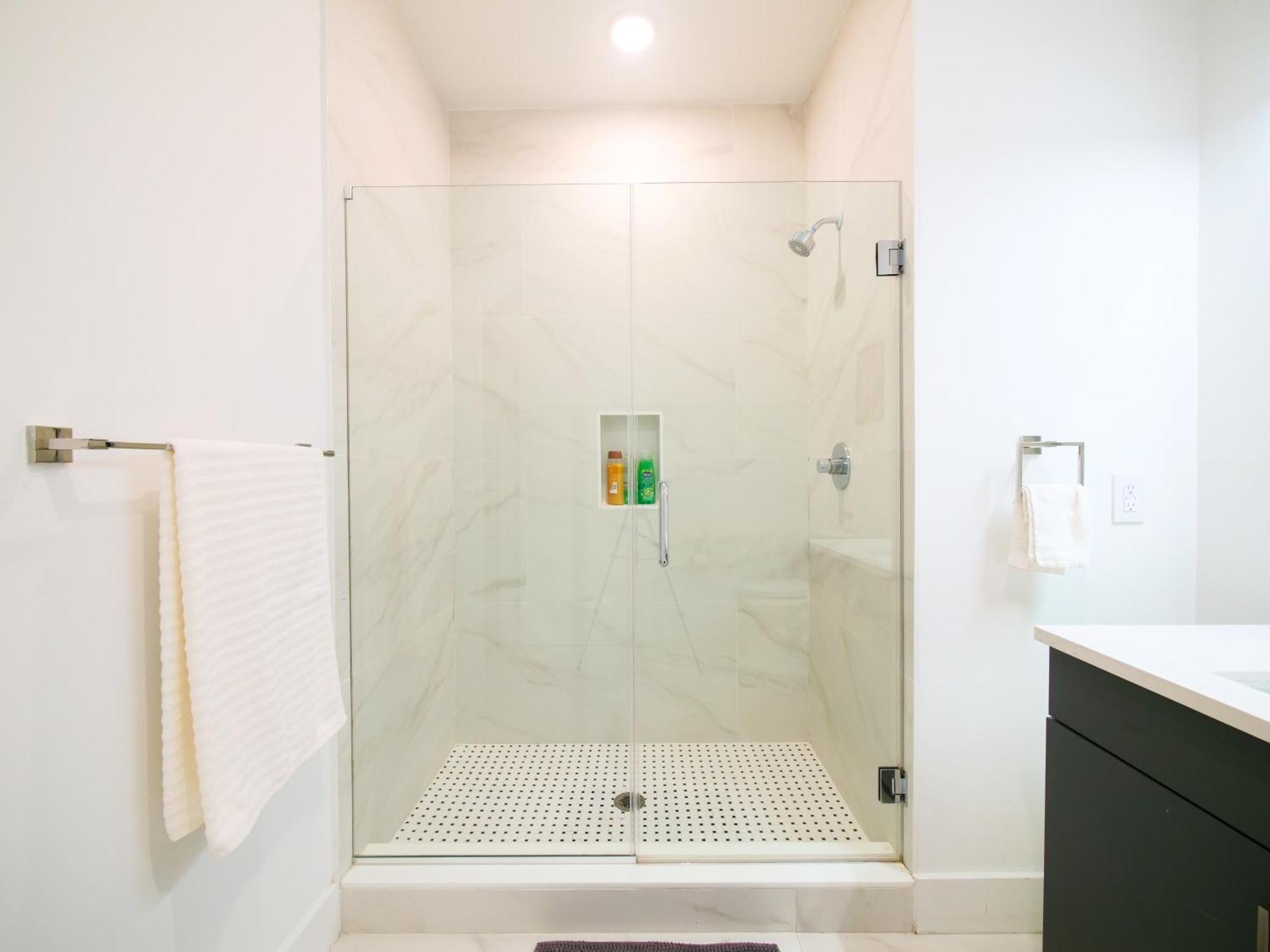 New Modern Serenity- 2Br Retreat Near New York City Bayonne Extérieur photo